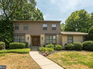 2 Richard Dr, Sewell, NJ 08080