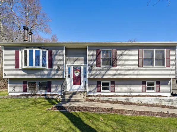 25 Rocco Drive, Wolcott, CT 06716