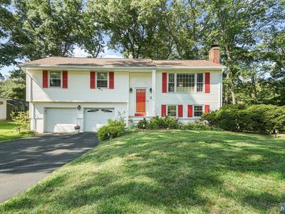 580 Hoover Ave, Township Of Washington, NJ, 07676