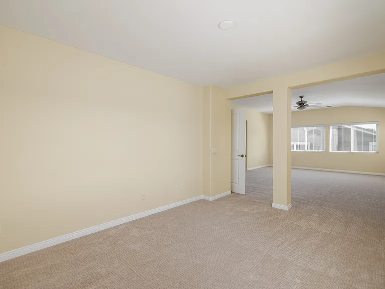 29 Berkshire Ave — Photo 14