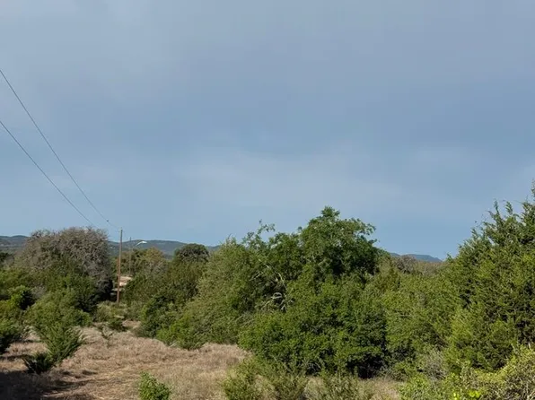 1 Fm 2828, Bandera, TX 78003