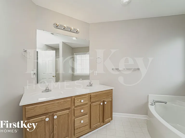 104 Arbor Ridge Rd — Photo 10