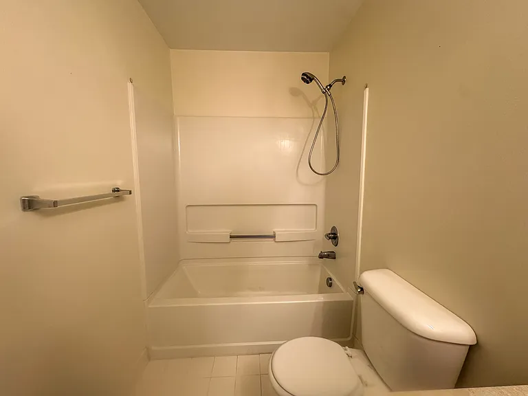 47909 Cardiff Ave — Photo 17
