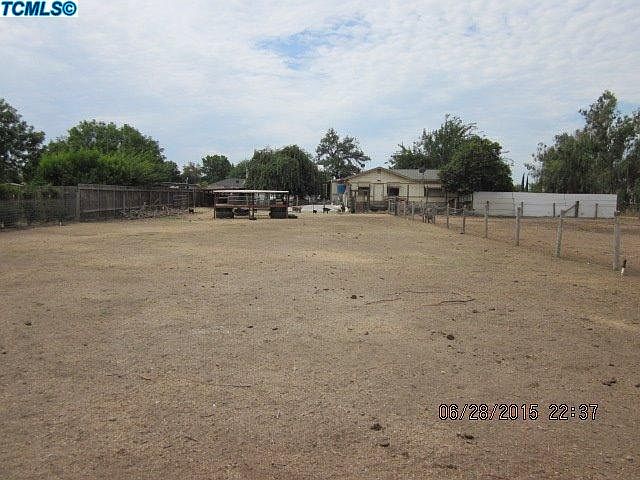 2nd image of 12587 Avenue 322
