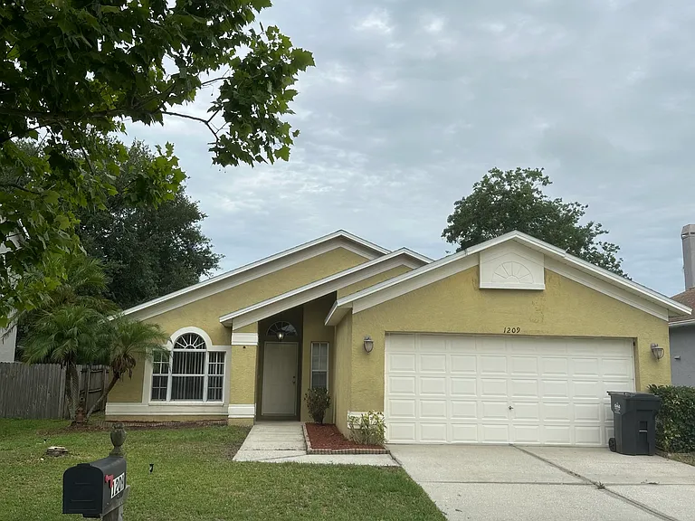 1209 Sweet Gum Dr — Photo 21