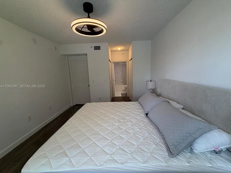2160 E Preserve Way #206 — Photo 20