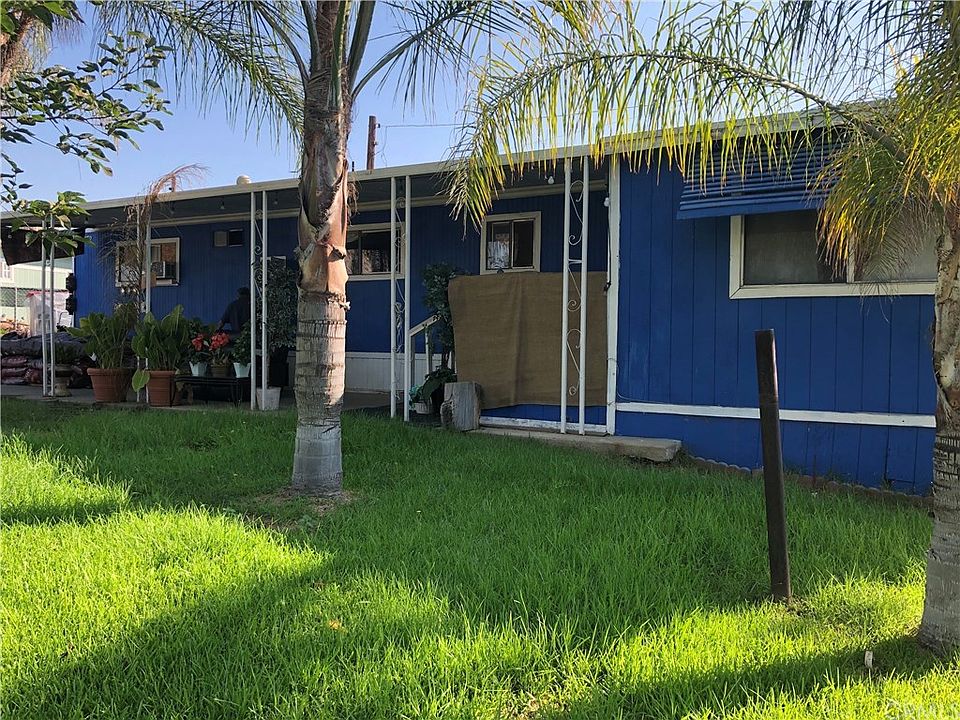 1st image of 22572 Strohm Dr