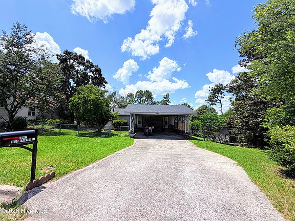 2nd image of 3603 Spanish Court