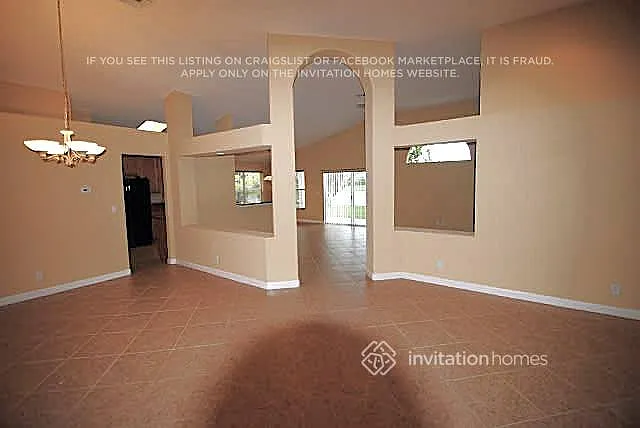 4003 W Hamilton Ky — Photo 7