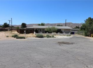 10730 Manhasset Ct, Apple Valley, CA 92308