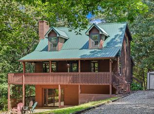 1133 Garrett Cir, Blairsville, GA 30512