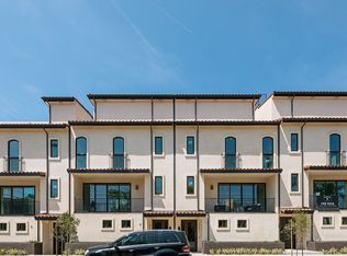 1551 Alvira St, Los Angeles, CA 90035