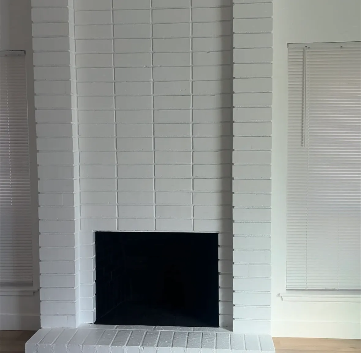 3 bed, 1196 sqft, $2,200 — Photo 3