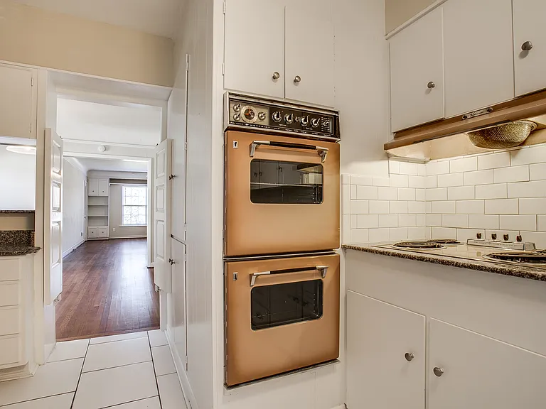4301 Emerson Ave — Photo 9