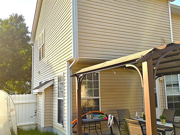 3rd image of 9026 Shenington Pl