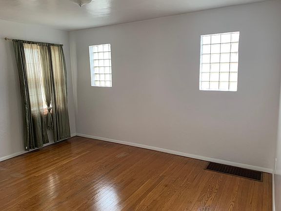 3rd image of 2631 Kinamore Dr