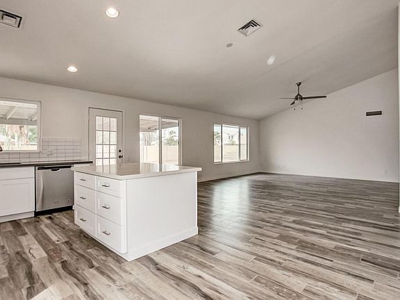 5th image of 13174 N 82nd Ave