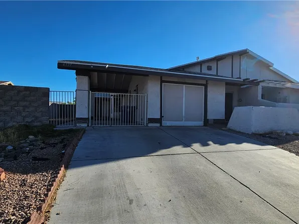 6777 Ledgewood Dr, Las Vegas, NV 89103