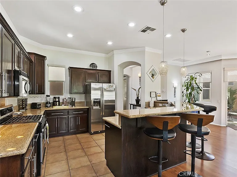 48957 Heifitz Dr — Photo 11