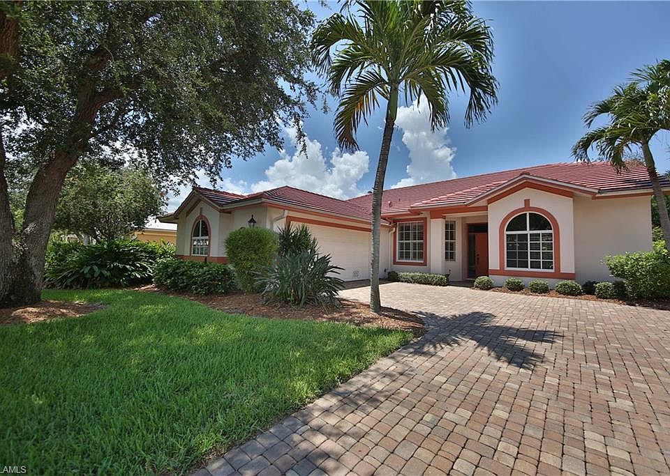 1st image of 12762 Yacht Club Cir