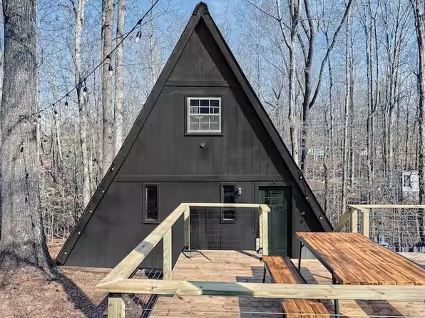 114 N Port Bass Dr, Fair Play, SC 29643