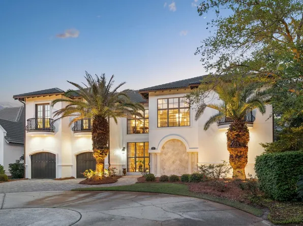 3157 Club Dr, Miramar Beach, FL 32550