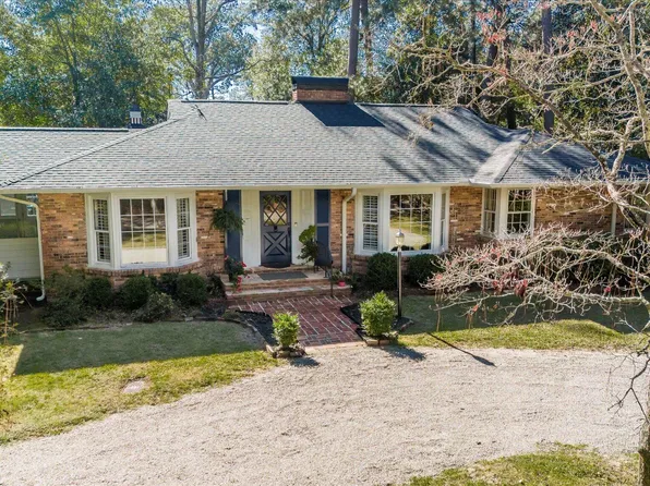 911 Whitney Dr, Aiken, SC 29803