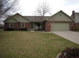 912 Valley Way Rd, Greenwood, IN 46142