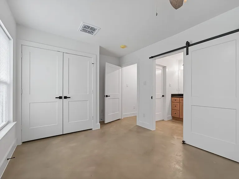 3206 Sayle St #B — Photo 15