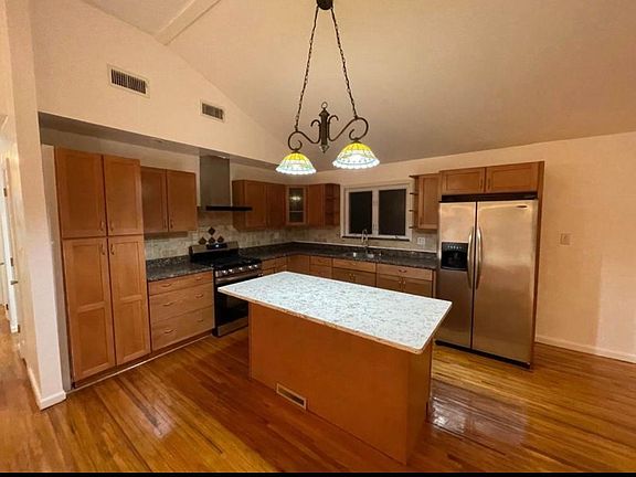 2nd image of 430 Eltingville Blvd #1