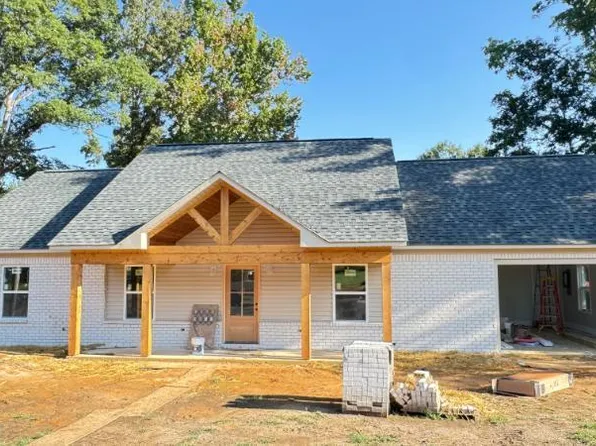 526 Bob White St, Pontotoc, MS 38863