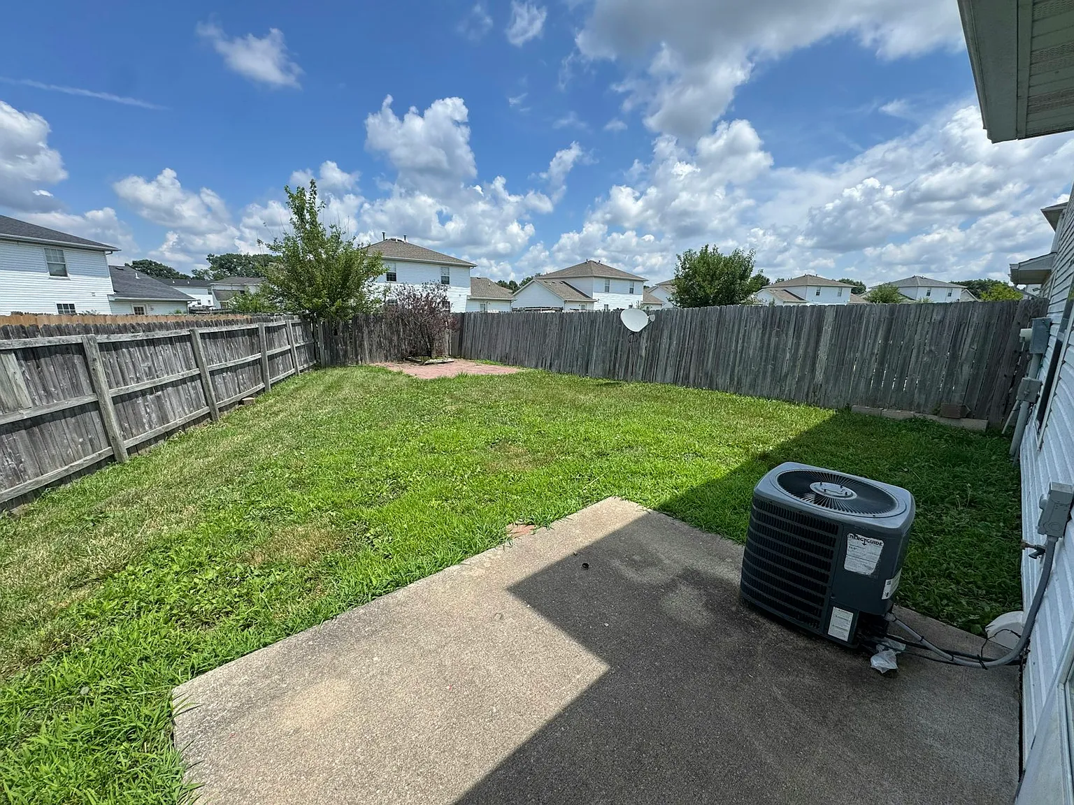 1615 High Quest Circle — Photo 4