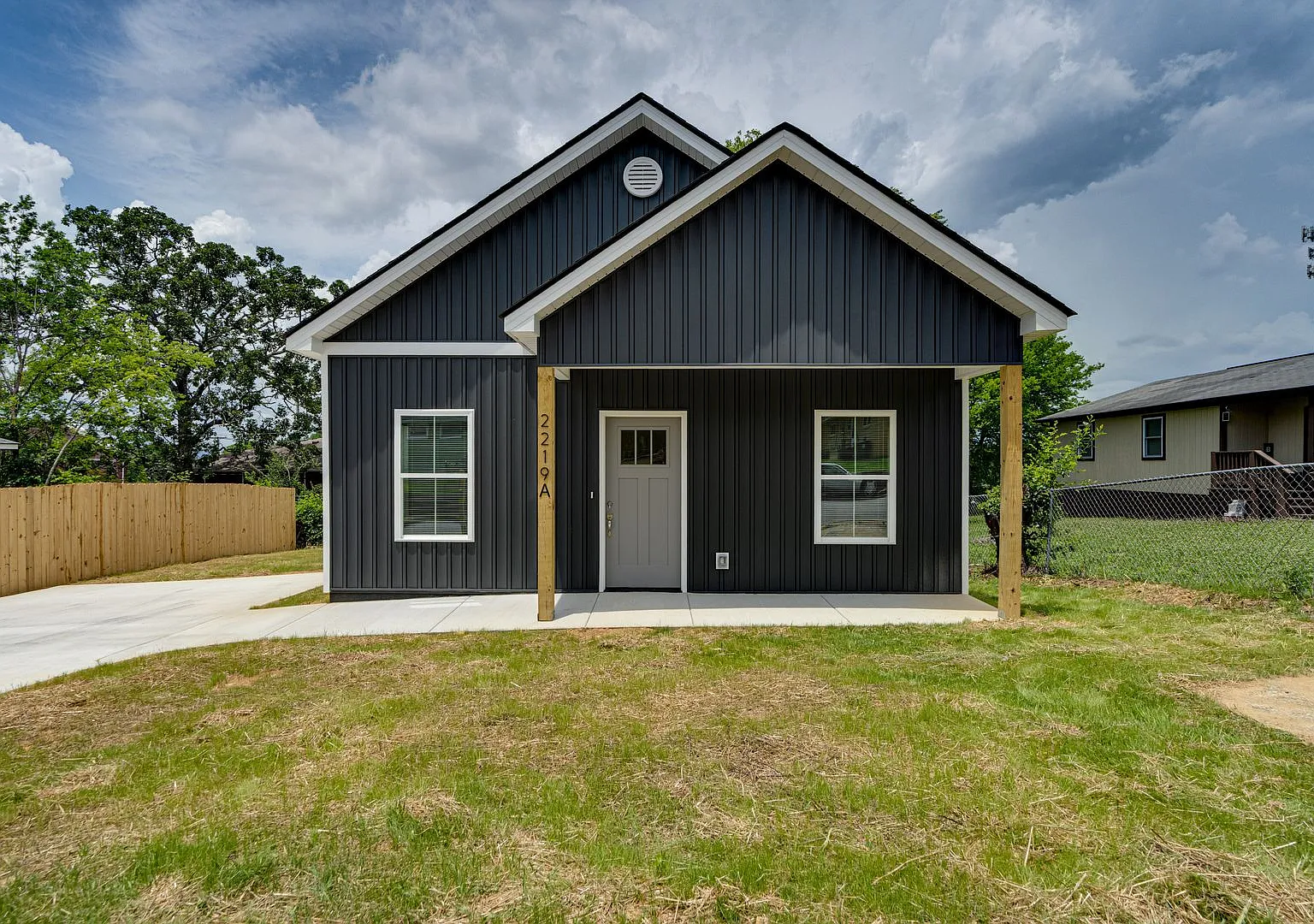 2 Br 1 Ba Adu - New Construction - Downtown Chattanooga — Photo 1