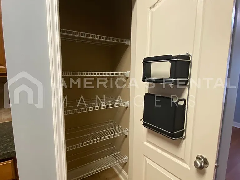 6253 Sycamore Dr — Photo 7