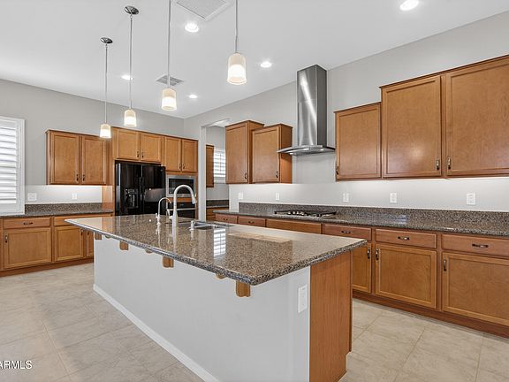 3rd image of 18062 W TANGLEWOOD Drive