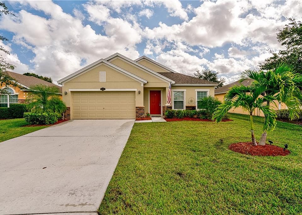 1st image of 8171 Westfield Cir