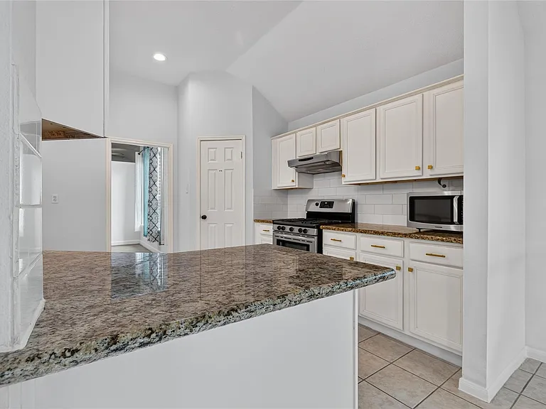 7206 Glen Rosa Dr — Photo 22