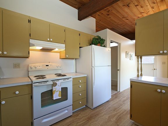 5th image of 24207 44th Ave W