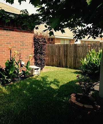 5th image of 112 Logan Ln