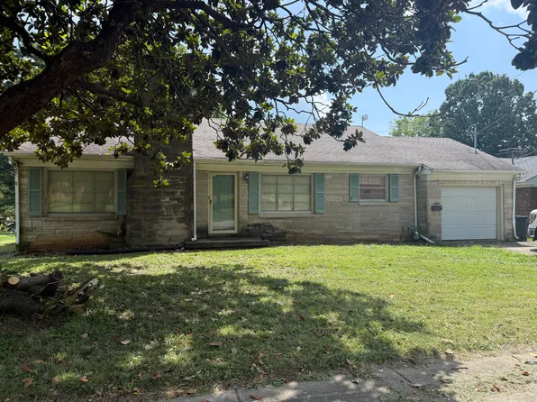 212 Lexington St, Lancaster, KY 40444