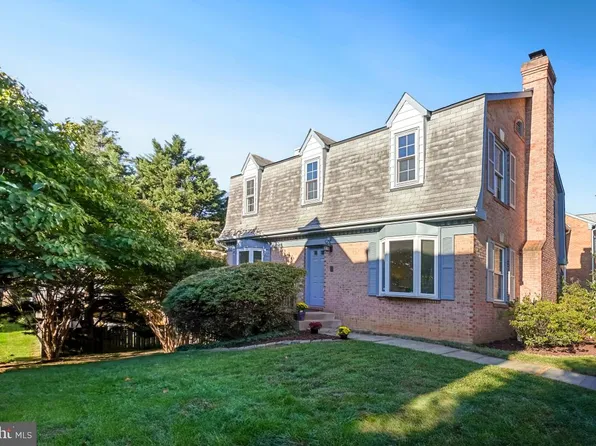 6573 Zoysia Ct, Alexandria, VA 22312