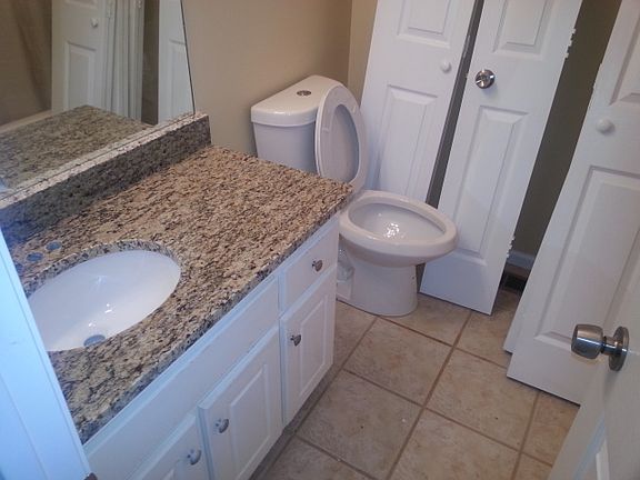 3rd image of 233 Ruby Ct