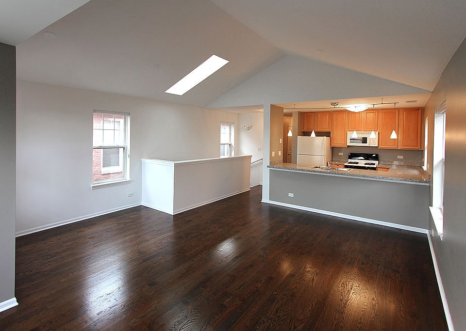 Living Room / Dining Room