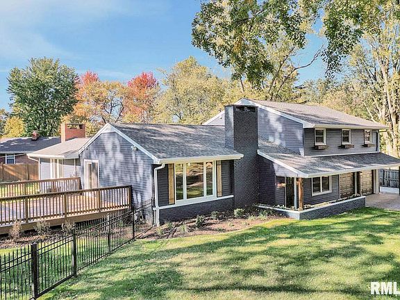 5th image of 5741 N Woodlawn Ct