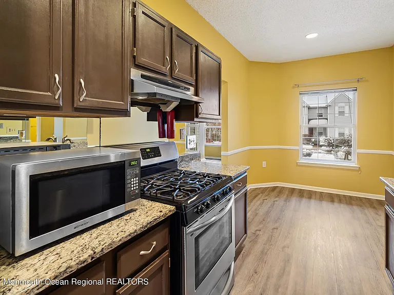 707 Hatchery Ct — Photo 6