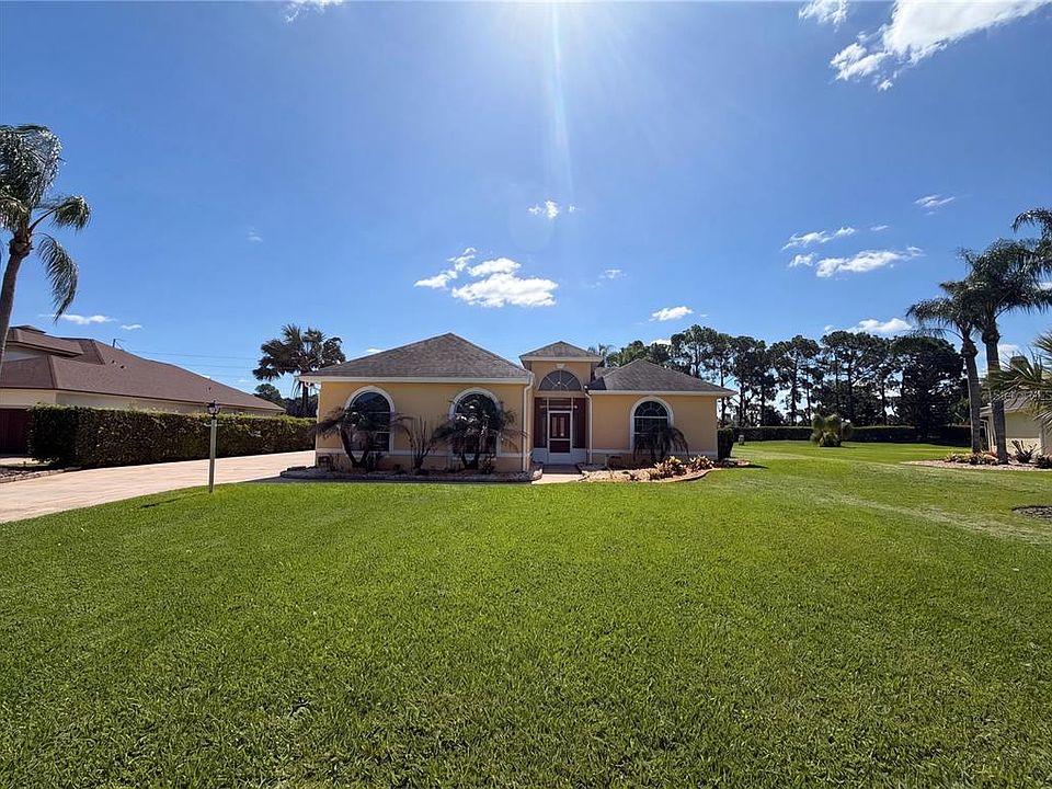1st image of 3608 Creekside Dr