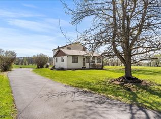 938 Maple Ave, Newton, NJ 07860