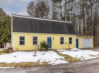 60 Red Cedar Ln, Shelburne, VT 05482