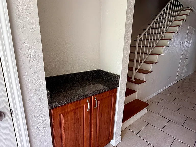 11710 Wesson Cir W — Photo 4