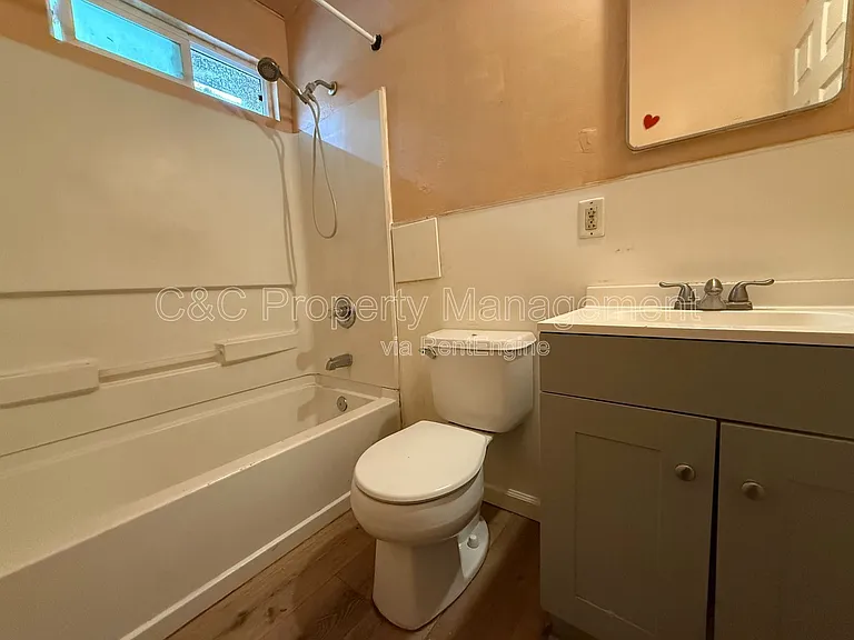 54 Shasta Way — Photo 9